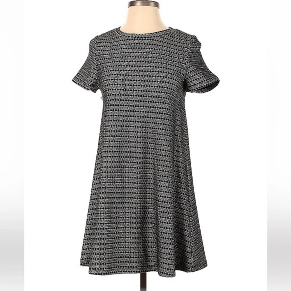 Zara dress - Picture 1 of 6
